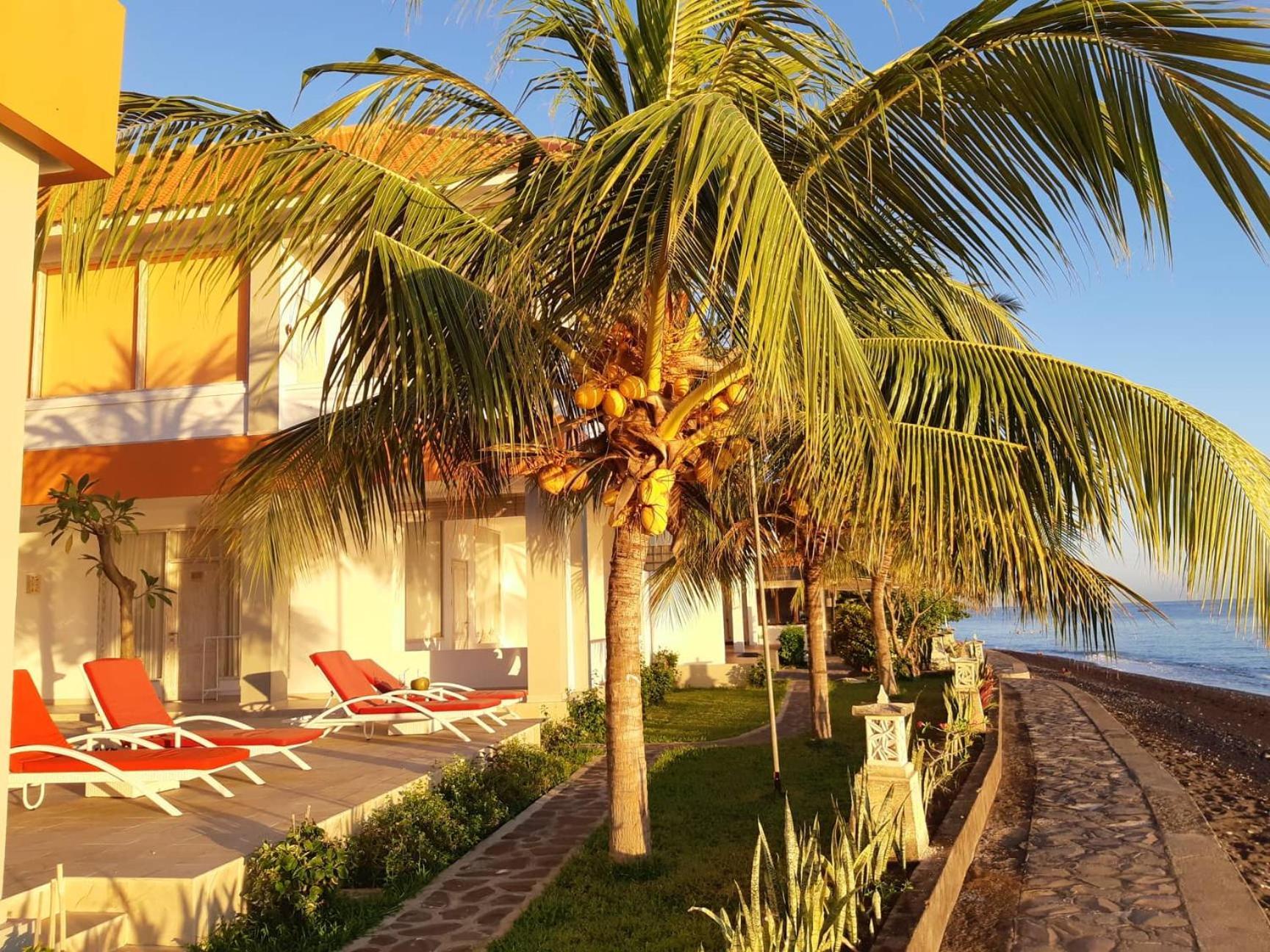 Bondalem Beach Club Tejakula Ngoại thất bức ảnh