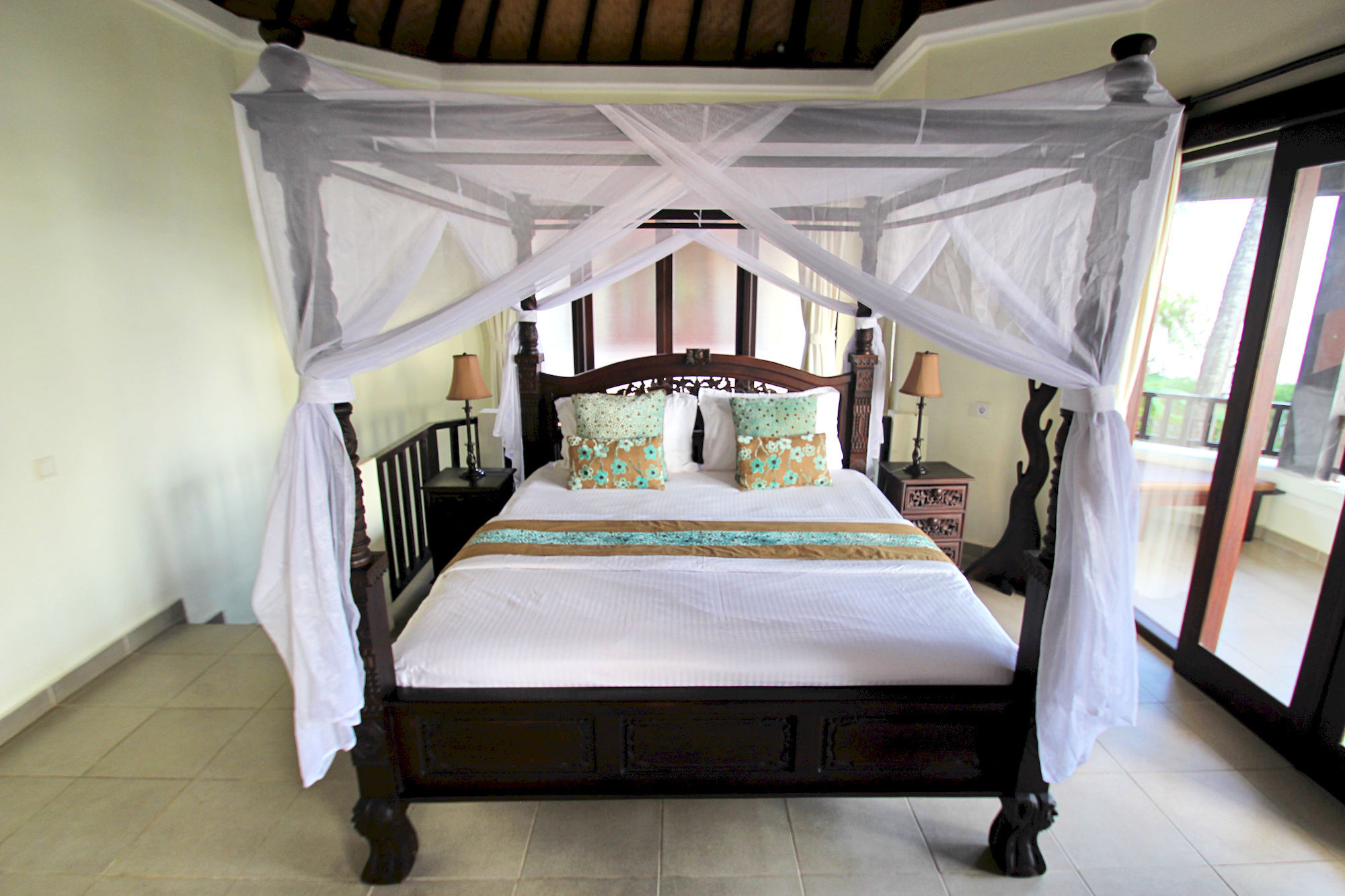 Bondalem Beach Club Tejakula Ngoại thất bức ảnh